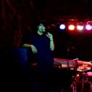 Meet your Posher, Hilary